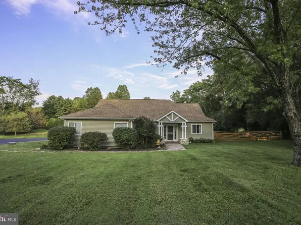 38 Ordinary Rd, Mineral, VA 23117