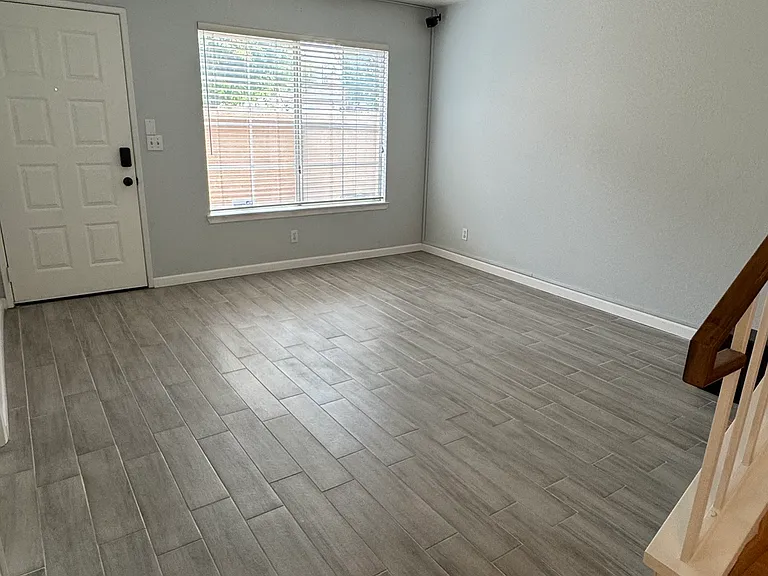 11520 Promenade Dr — Photo 7