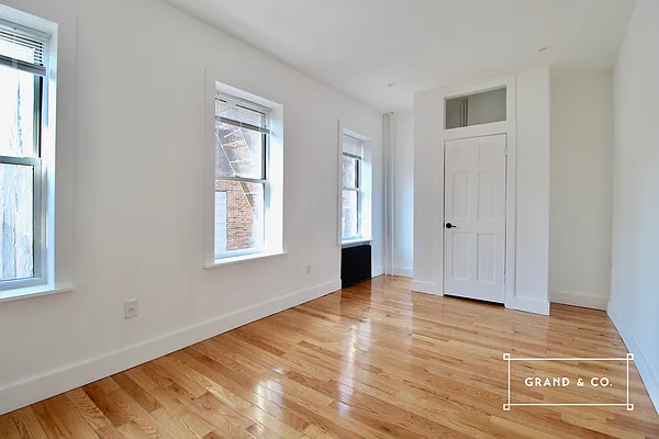 Rented by Grand & Co. | media 15