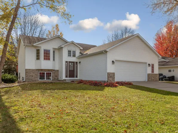 875 Myers Dr NE, Owatonna, MN 55060