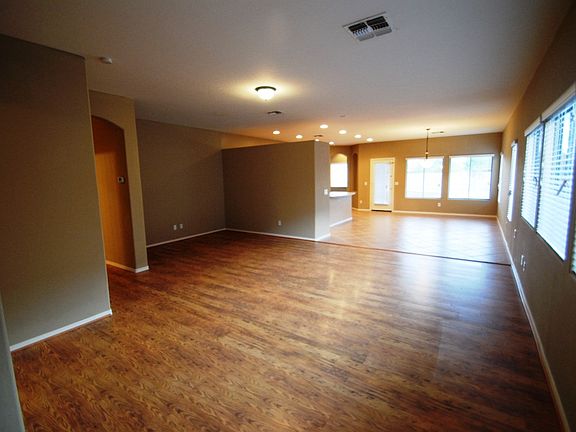 3rd image of 12926 W Aster Dr