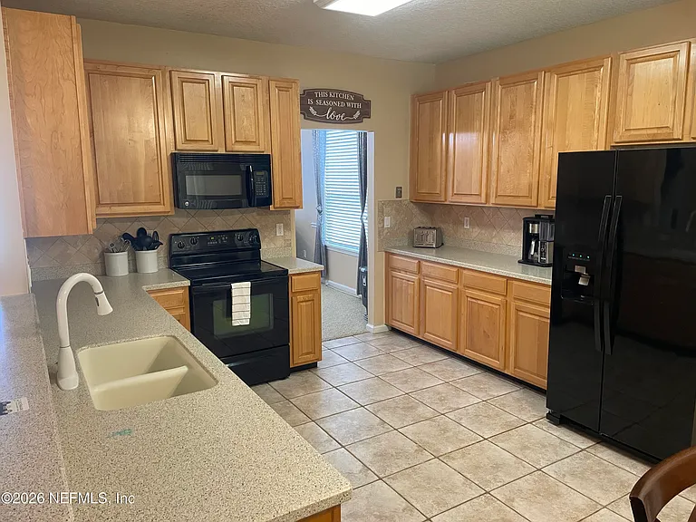 2543 Willow Creek Dr — Photo 12