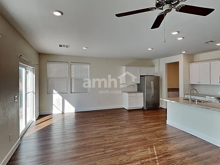 8163 Inhibition Ct — Photo 5