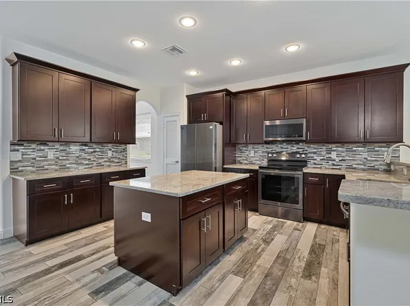8645 Pegasus Dr, Lehigh Acres, FL 33971