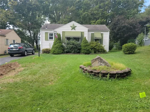294 Smith Ave, Sharon, PA 16146