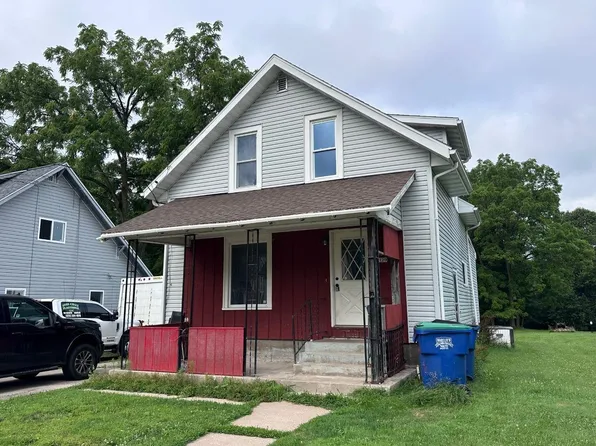 129 N 12th St, Clintonville, WI 54929