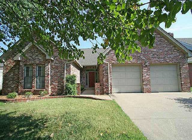 1st image of 1910 Glynnwood Dr