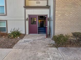7251 S Xenia Cir APT B, Centennial, CO 80112