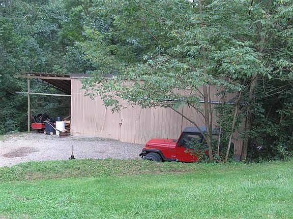 4th image of 10630 Meredith Dr