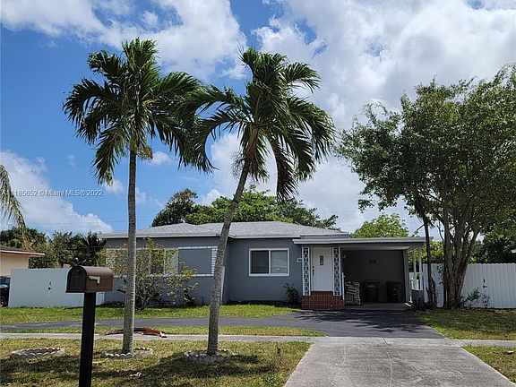 2nd image of 450 NW 123rd St