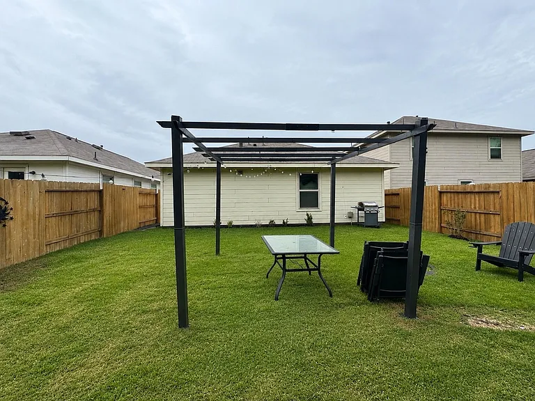 20910 Zuccala Dr — Photo 18