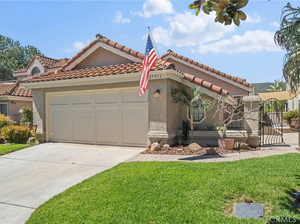 29016 Laurel Valley Dr, Vista, CA 92084