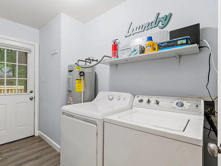 5048 Glen Tara Dr — Photo 23