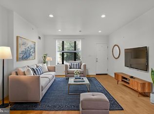 2215 S Hicks St, Philadelphia, PA 19145