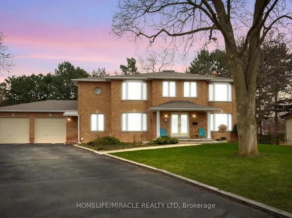 85 Harlow Cres, Toronto, ON M9V 2Y8
