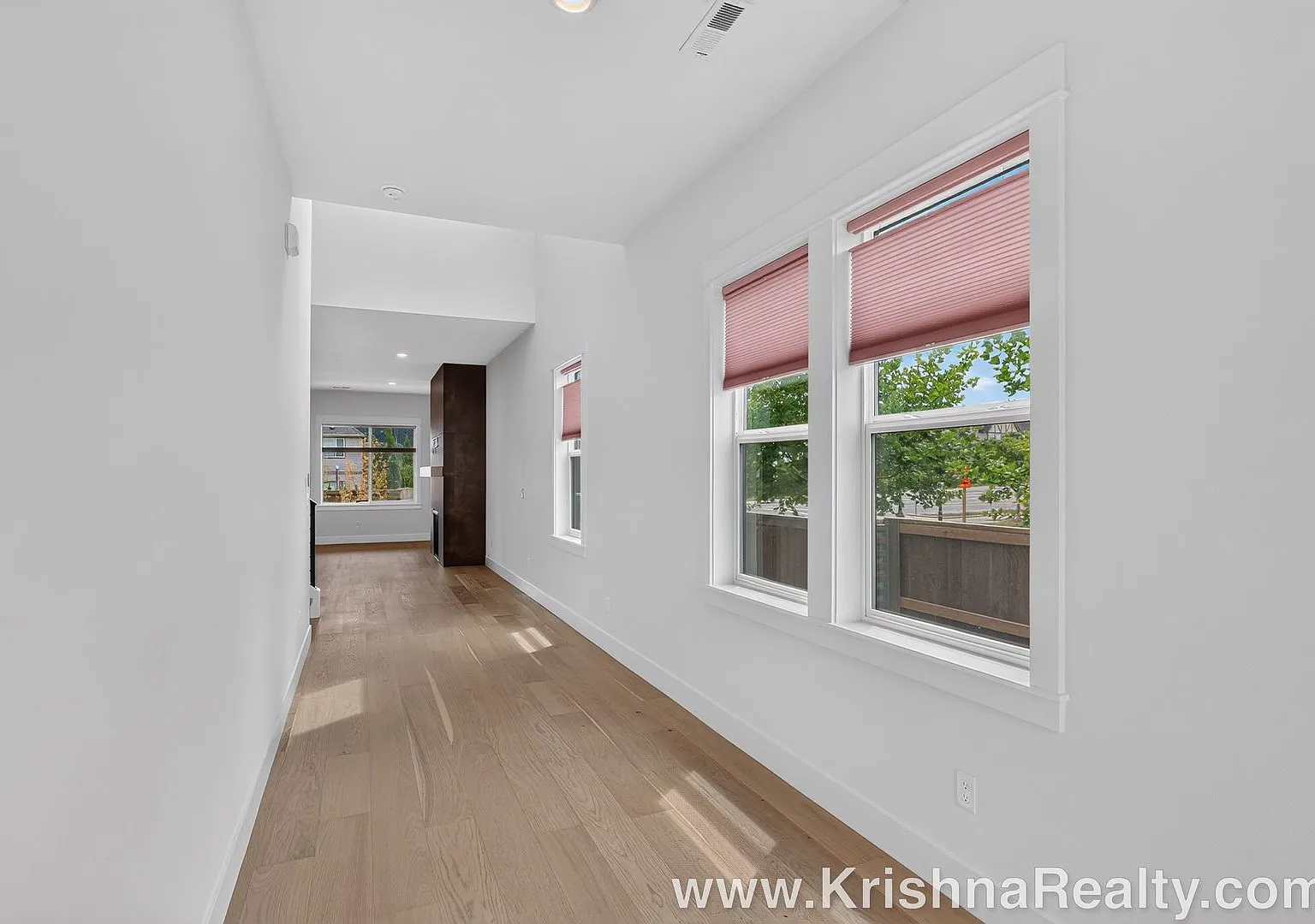 Stunning 4-Bed, 2.5-Bath Toll Brothers Contemporary Home in Desirable Bethany Neighborhood! — Photo 3