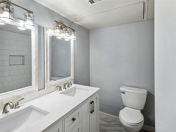 2nd image of 5300 Keller Springs Rd APT 1071