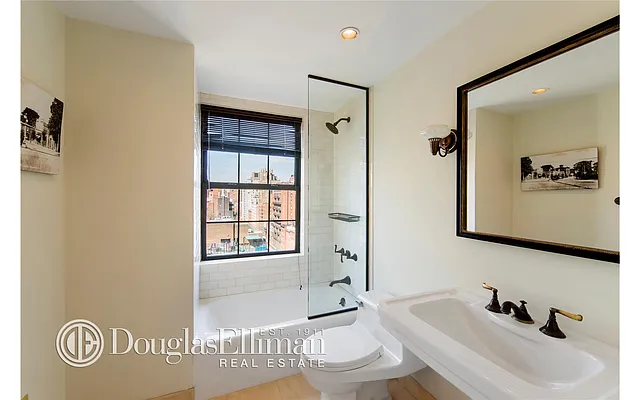 Rented by Douglas Elliman | media 6