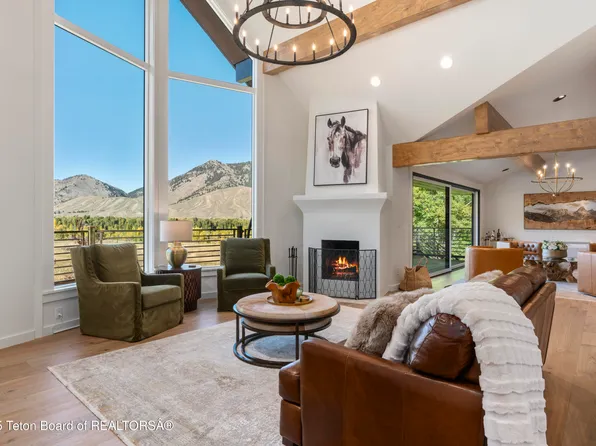 1325 Munger Mountain Rd, Jackson, WY 83001