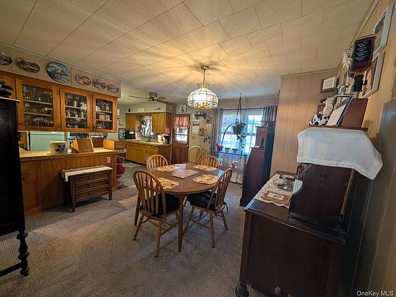 3rd image of 47 Forman Road