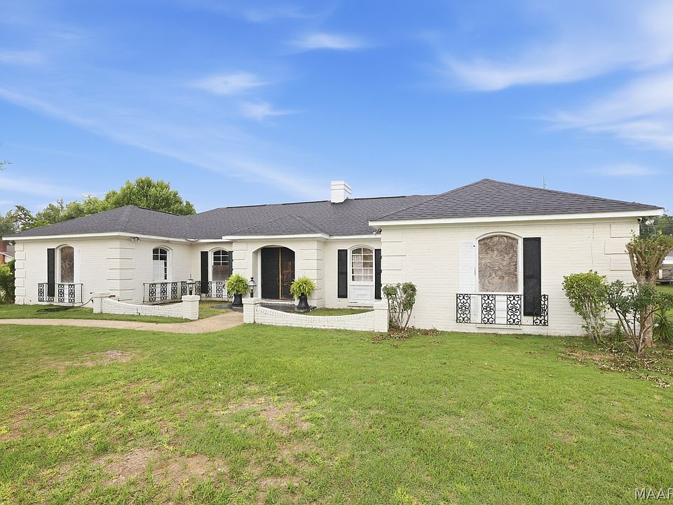 1st image of 214 Pine Needle Dr