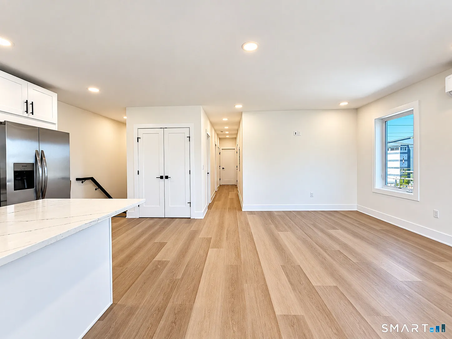 77 Ely Ave — Photo 3