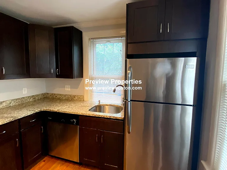 Braemore Rd — Photo 18