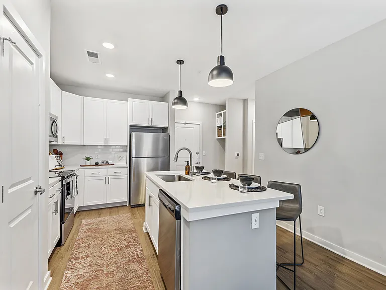 320 Voyager Way NW — Photo 30