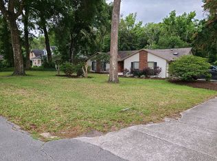 2040 Grove Bluff Rd, Saint Johns, FL 32259