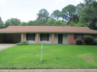 1303 Tanglewood Dr, Clinton, MS 39056