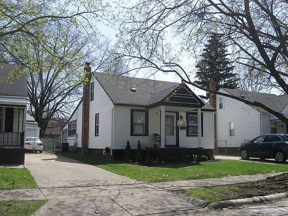 3rd image of 4153 Cornell St