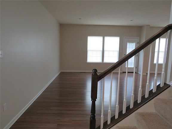 2nd image of 6202 Lenox Ln
