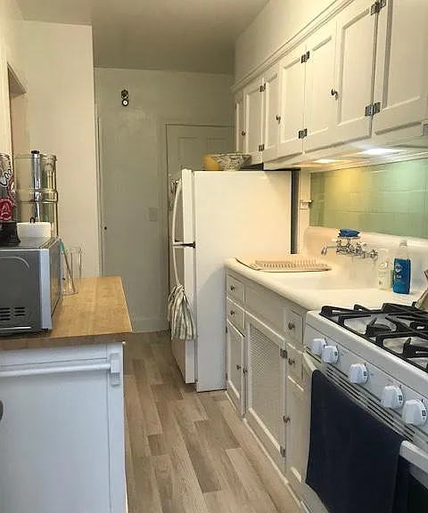 2318 Huidekoper Pl NW — Photo 7