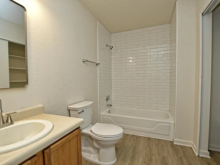 1201 Pike Path — Photo 20