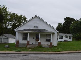 330 N 7th St, Festus, MO 63028