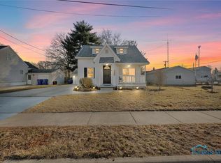 1209 Columbus St, Holland, OH
