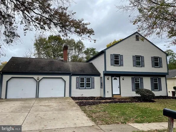 228 Indian Creek Dr, Mechanicsburg, PA 17050