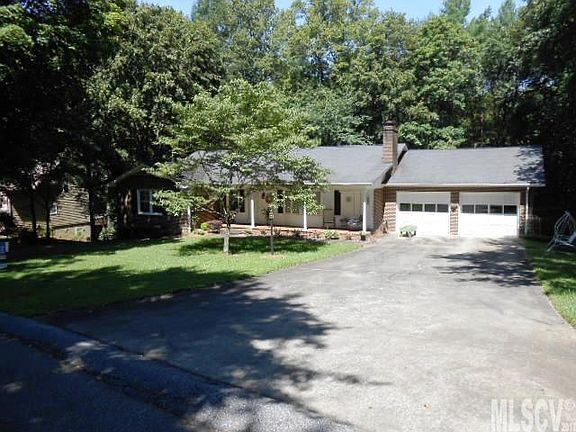2nd image of 1017 Bramblewood Ct