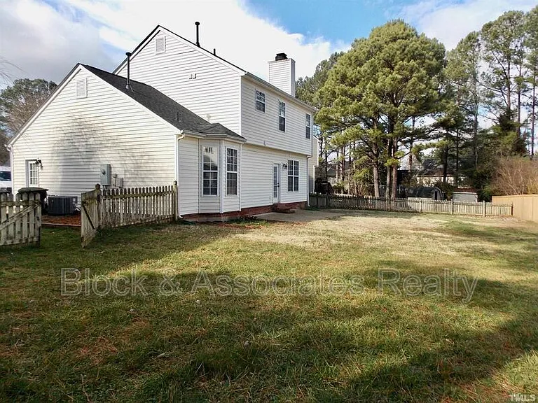 201 Capello Ct — Photo 22