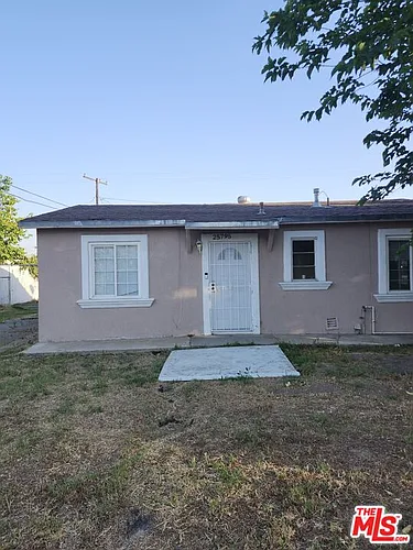 25795 Walker St Photo 1