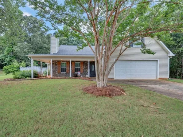 465 Berkshire Dr, Covington, GA 30016