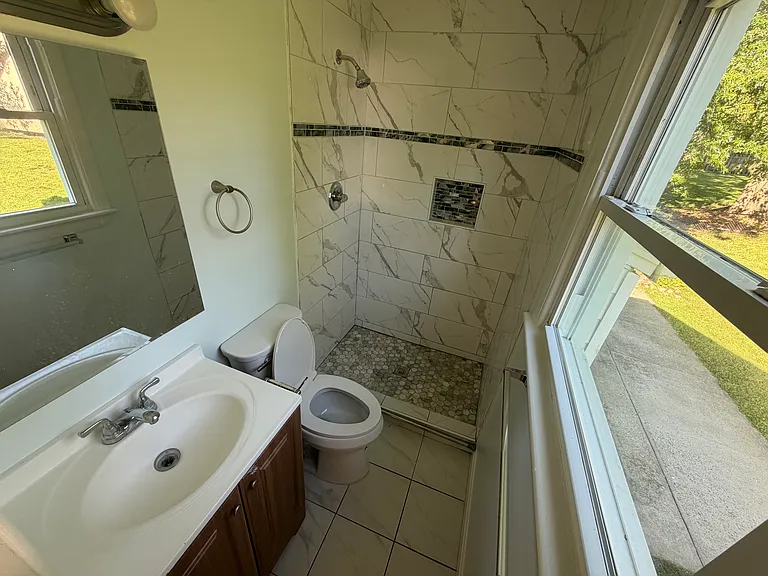 14203 Chelmsford Rd — Photo 8