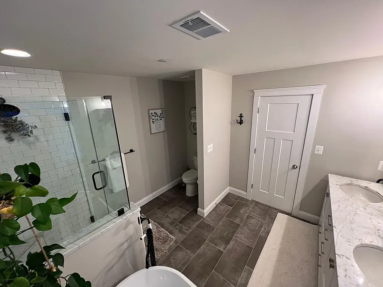 579 Whitney Rd — Photo 9