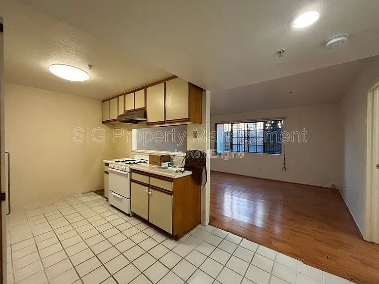 314 Lincoln Ave #15 — Photo 7