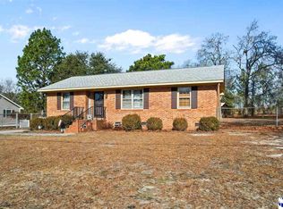 216 Hickory Dr, Hartsville, SC 29550