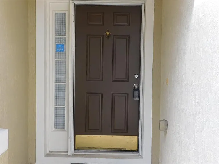 1508 Florentino Ln — Photo 2