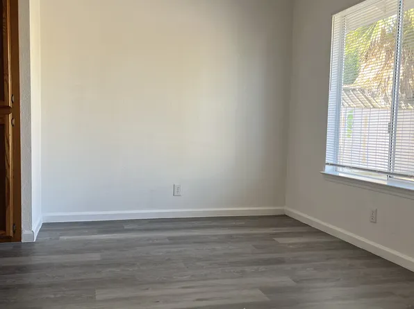 1579 Spyglass Dr, Yuba City, CA 95993