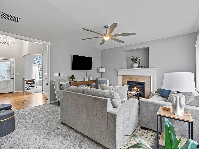 4259 N Chatterton Ave — Photo 17