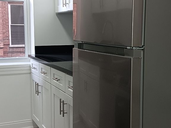 5th image of 72-38 113th St #2E