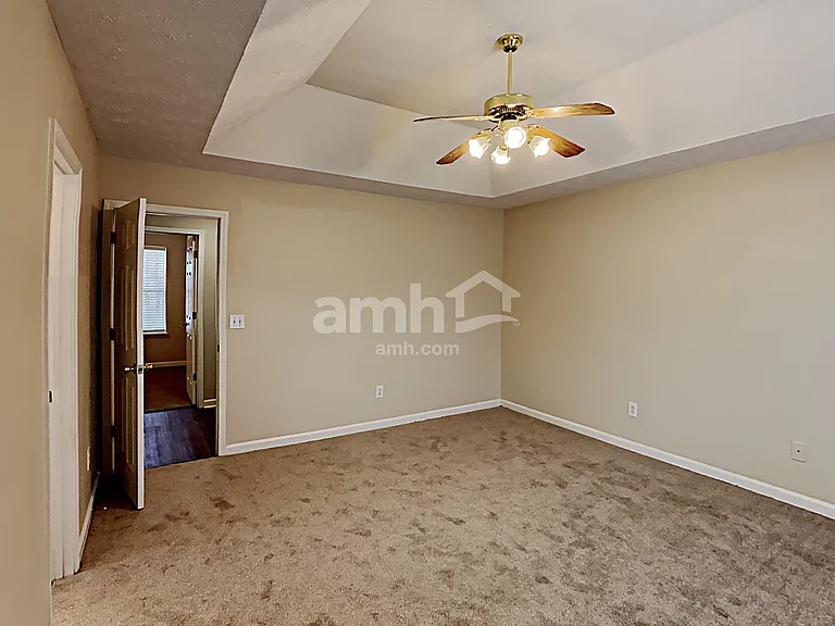 4865 Lake Park Ln — Photo 11